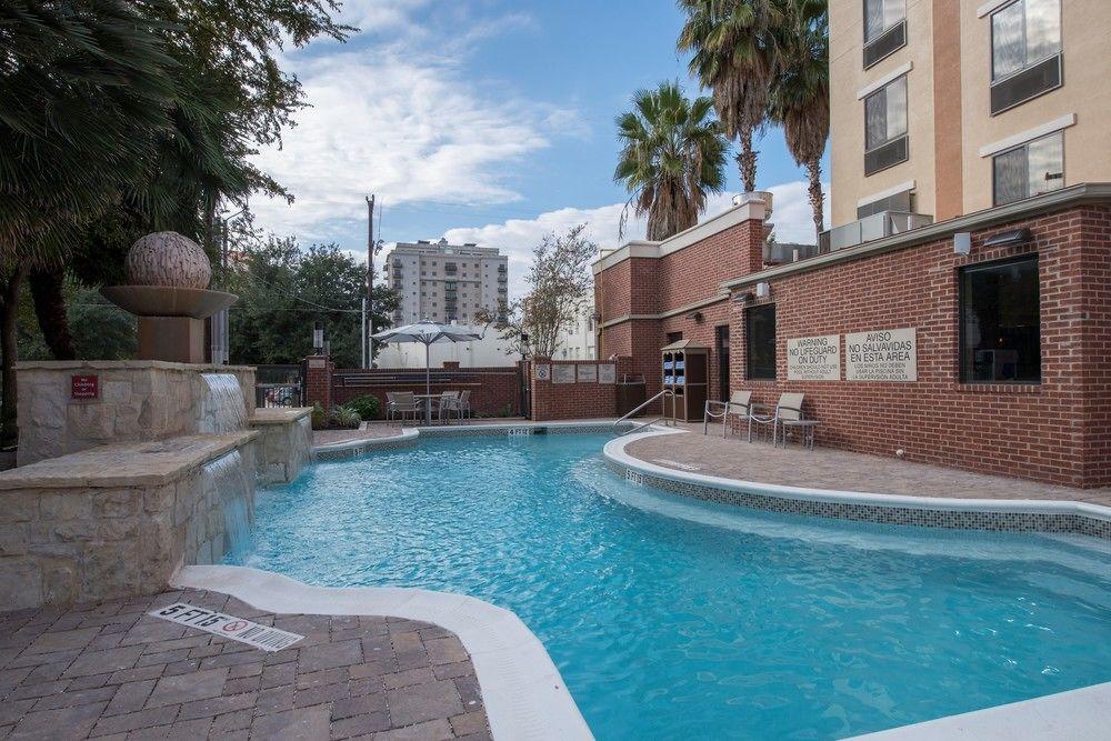 Springhill Suites By Marriott San Antonio Downtown-Riverwalk Area Exterior photo
